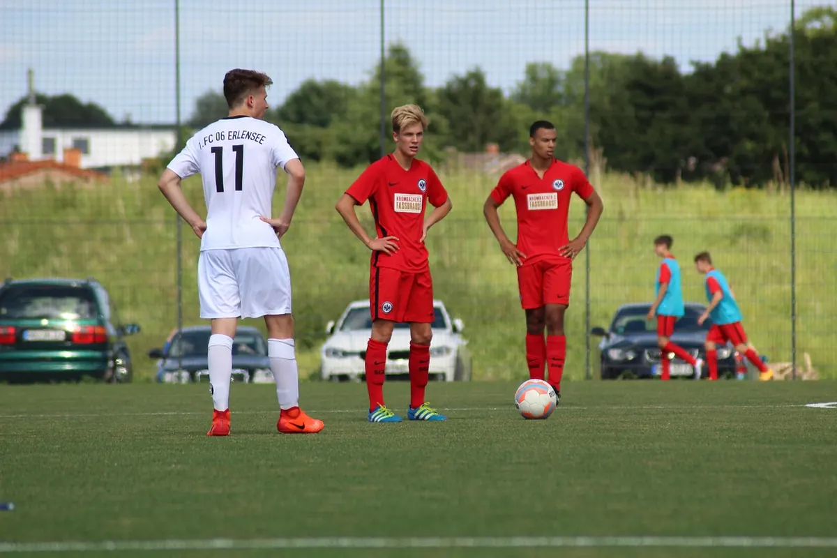 Joining a Grassroots Football Club in Mercia: What New Players and Parents Need to Know